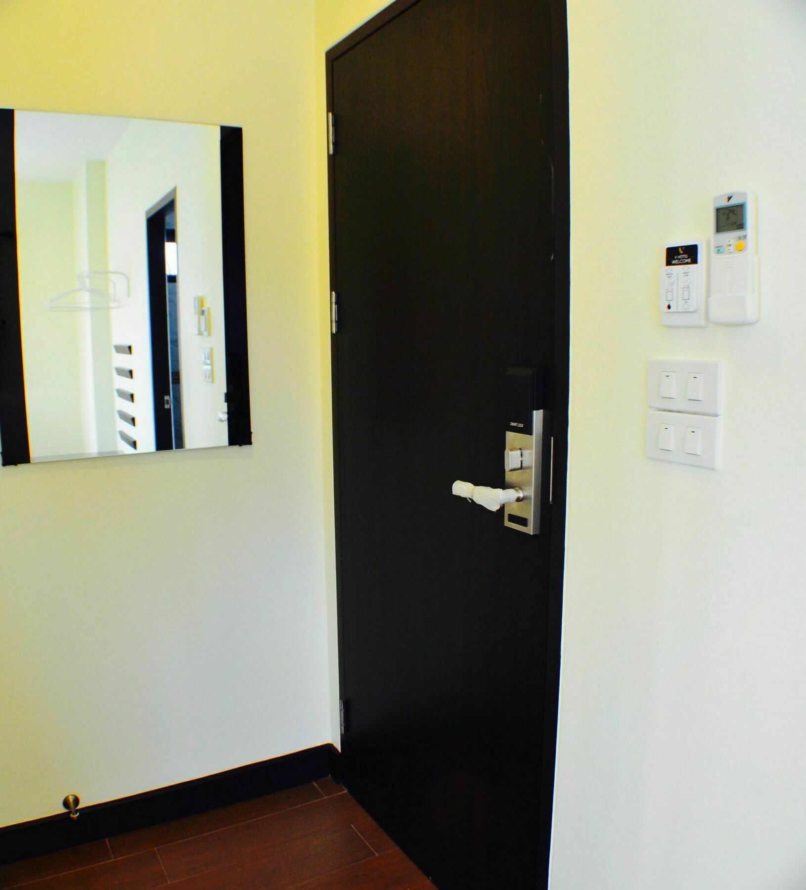 Hotel 4 Bedroom House At Skytrain