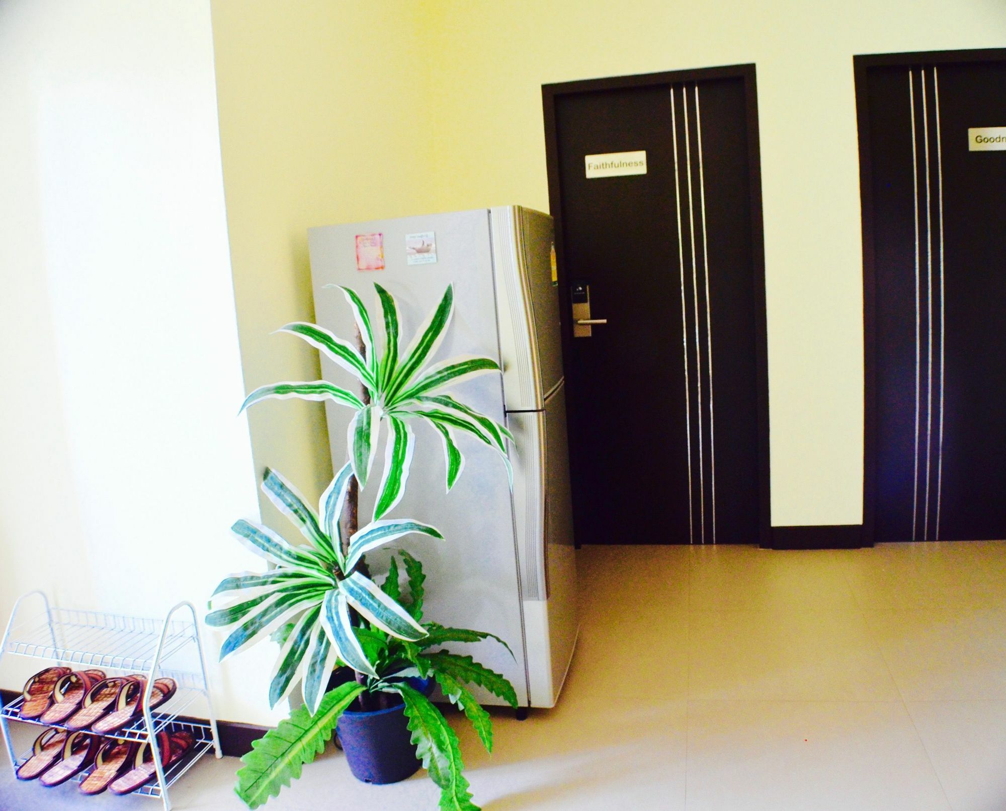 Hotel 4 Bedroom House At Skytrain