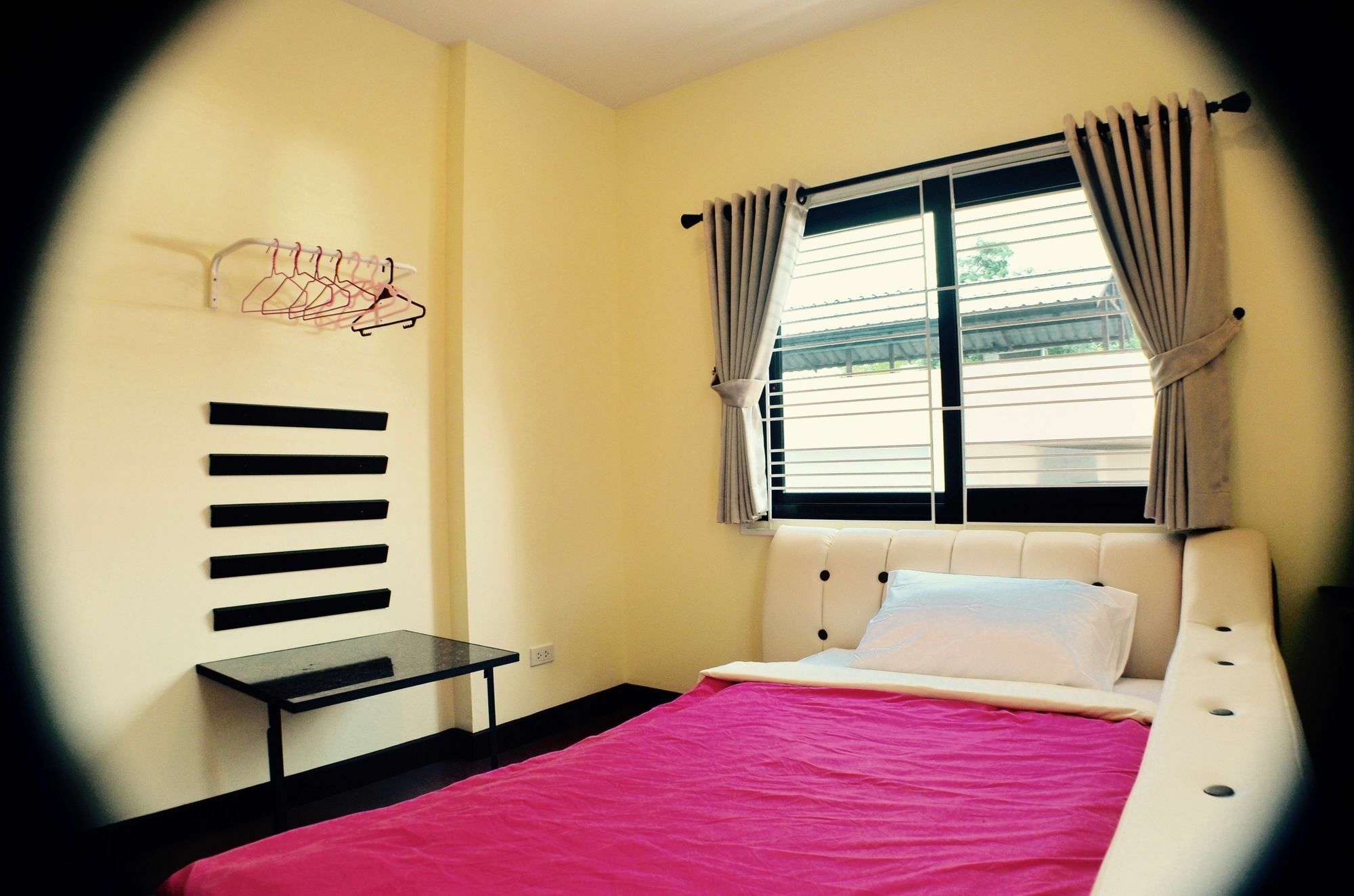 Hotel 4 Bedroom House At Skytrain Bangkok